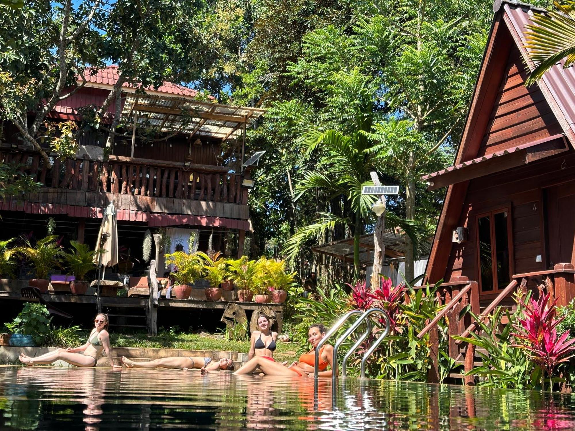 Mondulkiri Pizza Bungalows Сенмонором Экстерьер фото